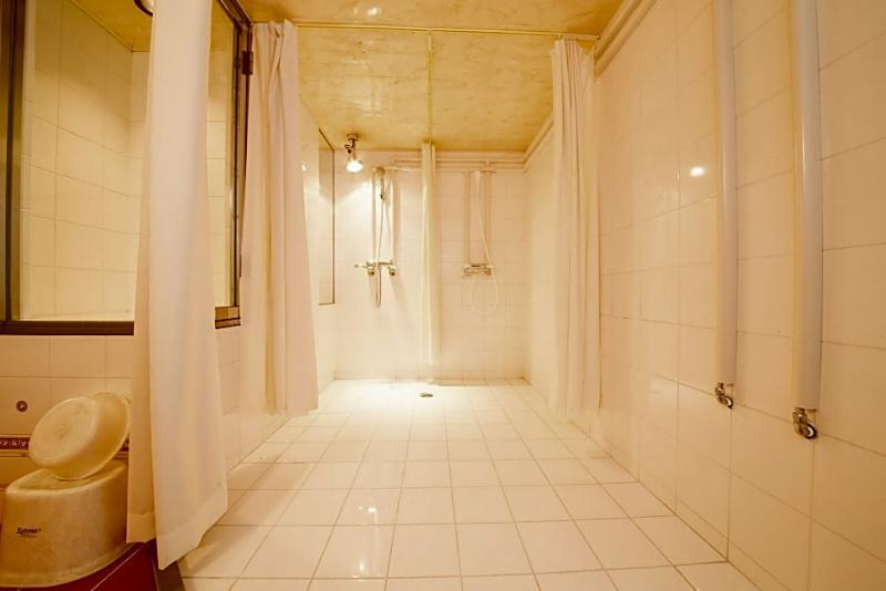 Hotel Candy Hall (Adults Only) Osaka Bagian luar foto