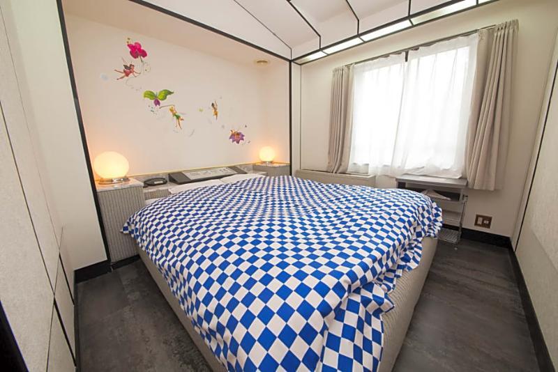 Hotel Candy Hall (Adults Only) Osaka Bagian luar foto